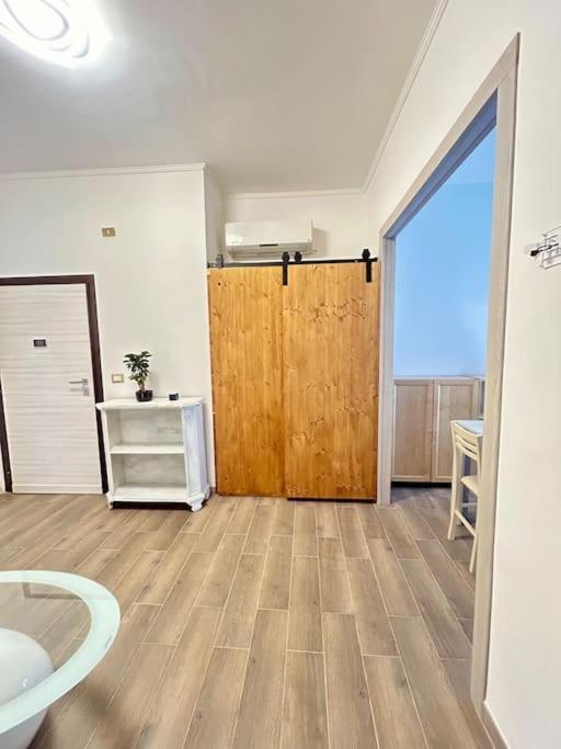 Apartamento Sweet House A - Tor Vergata Metro C *